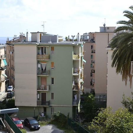 Il Nido Di Quarto Con Park Auto Macchine Piccole Segmento B Genoa Exterior photo